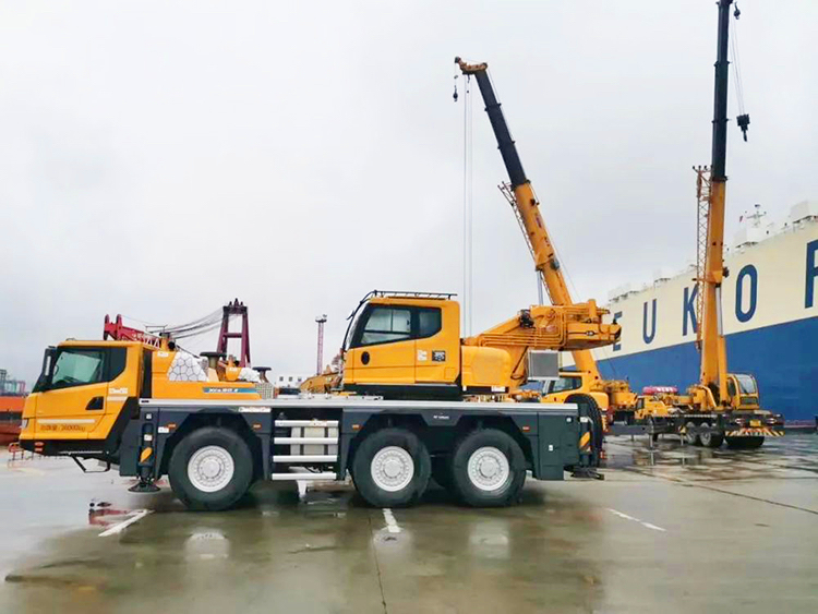 XCMG Official 60t All Terrain Crane XCA60E China Small Truck Crane for Sale